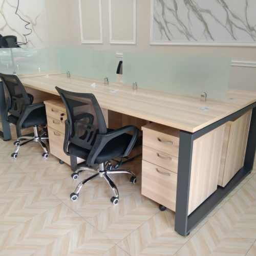 Azsham Com Sdn Bhd- Workstation, Office table/chair